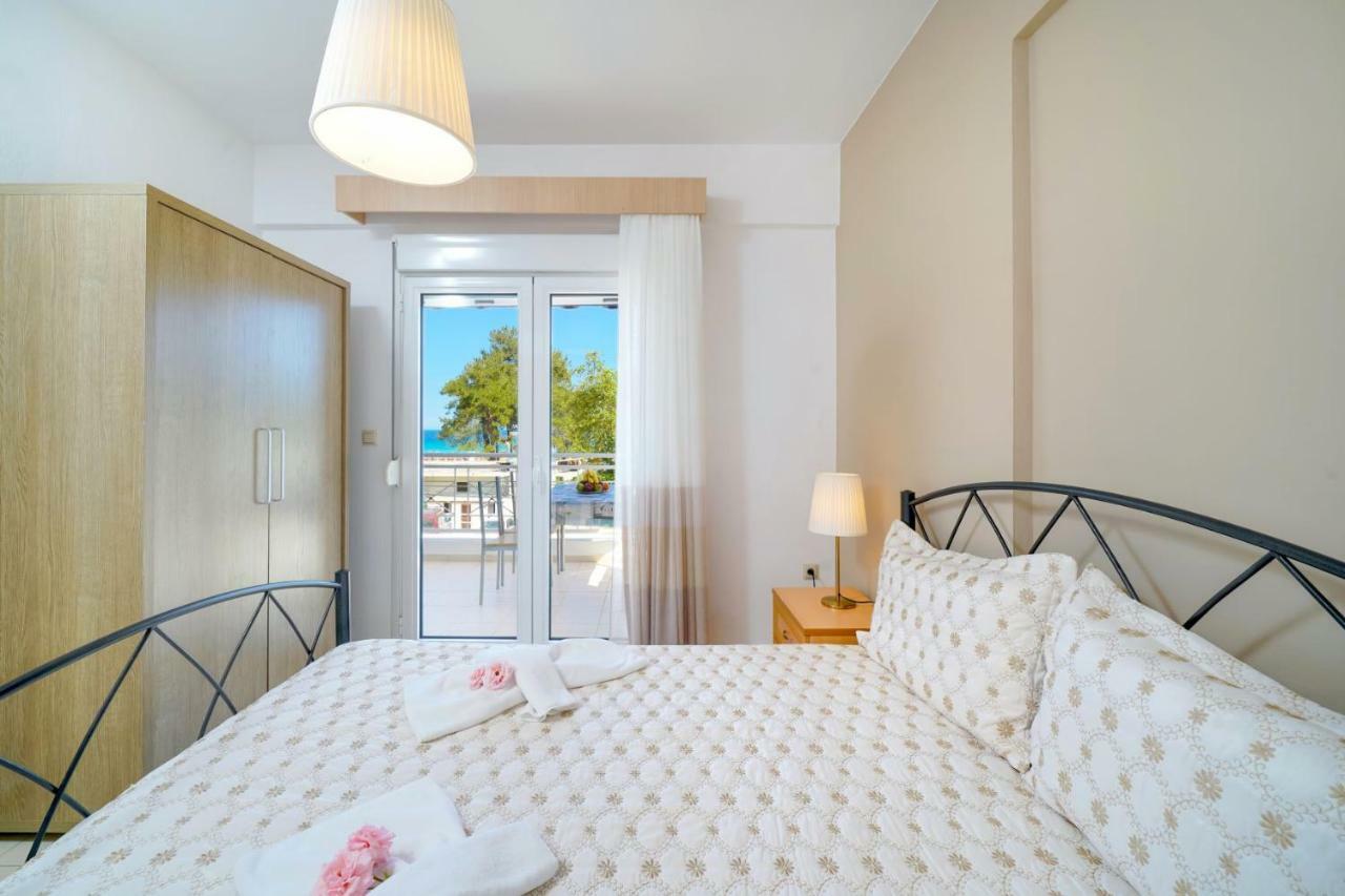 L&K Apartment Golden Beach Chrisi Ammoudia Exterior foto